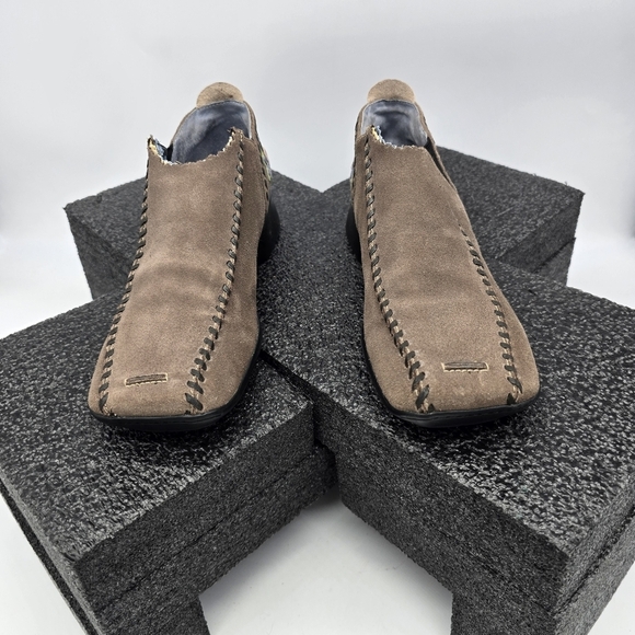 Indigo by Clarks Shoes Womens 8.5 Slip On Loafers Leather Square Toe Boho - Picture 2 of 9